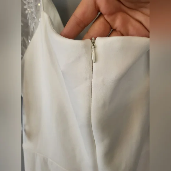 Plus Size Elegant And Simple Wedding Dress - Picture 8 of 8